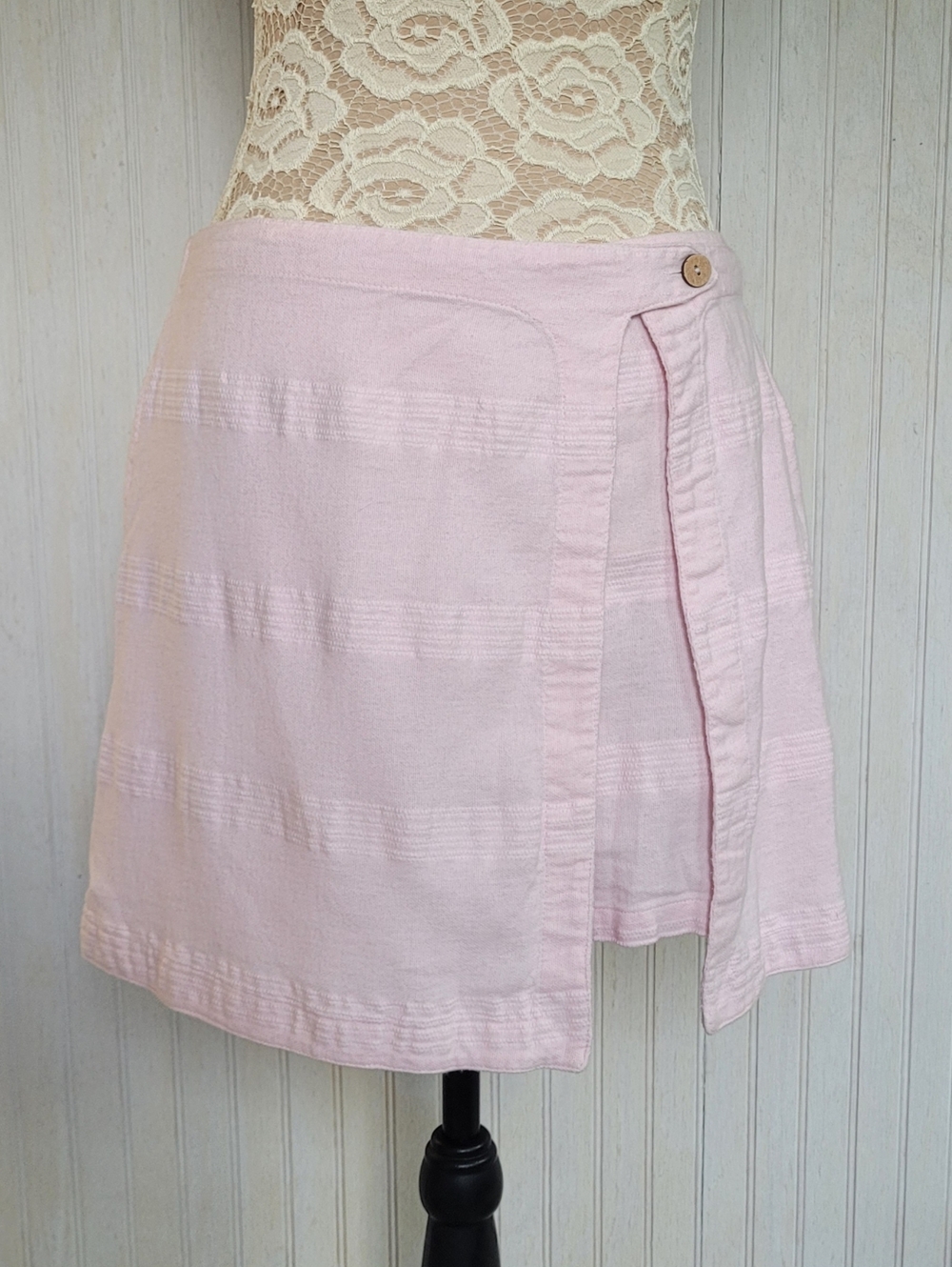 ​Free People Pink Cotton Linen Textured Wrap Front Skort Size M